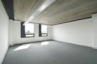 Warth Park Way, Wellingborough for lease Interior Photo- Image 1 of 4