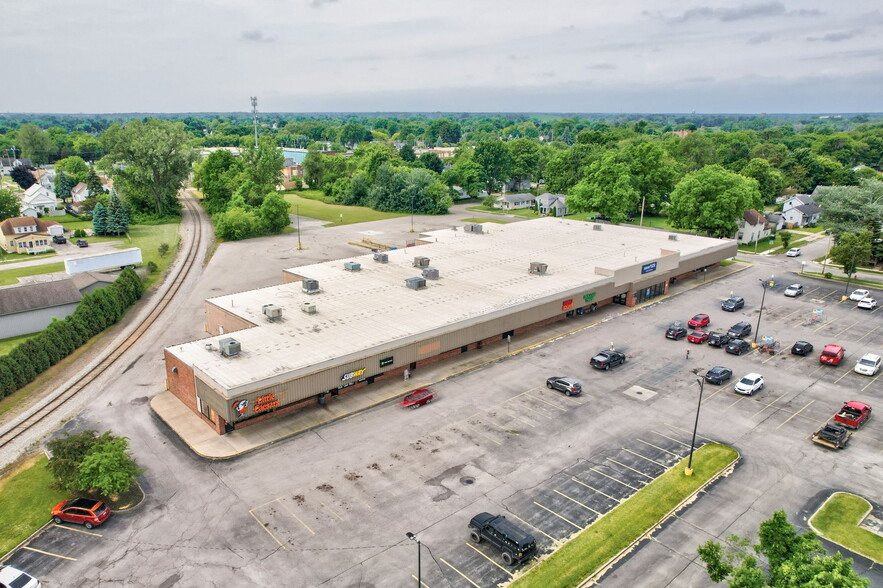 900-1000 Lafayette Ave, Bay City, MI à louer - Photo du b timent - Image 2 de 34