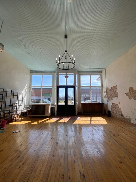 8706 W US Highway 377, Tolar, TX à louer - Photo du bâtiment - Image 3 de 6
