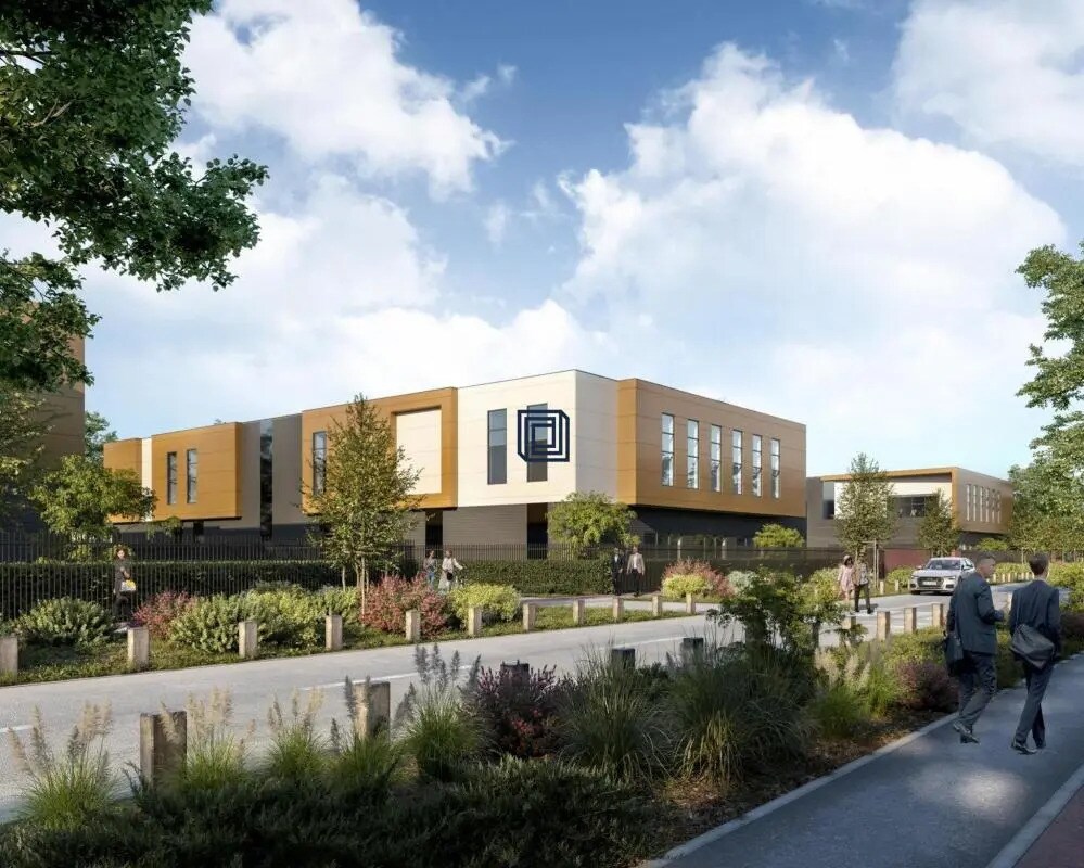 Industrial in Bondoufle for sale Building Photo- Image 1 of 4