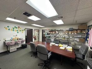 17215 Studebaker Rd, Cerritos, CA à louer Photo intérieure- Image 2 de 3