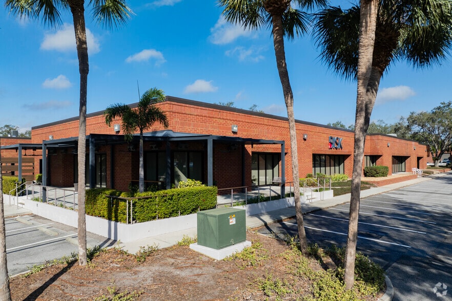 9417 Princess Palm Ave, Tampa, FL for sale - Primary Photo - Image 1 of 20