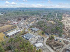 1000 Mount Laurel Cir, Shirley, MA - Aerial  map view