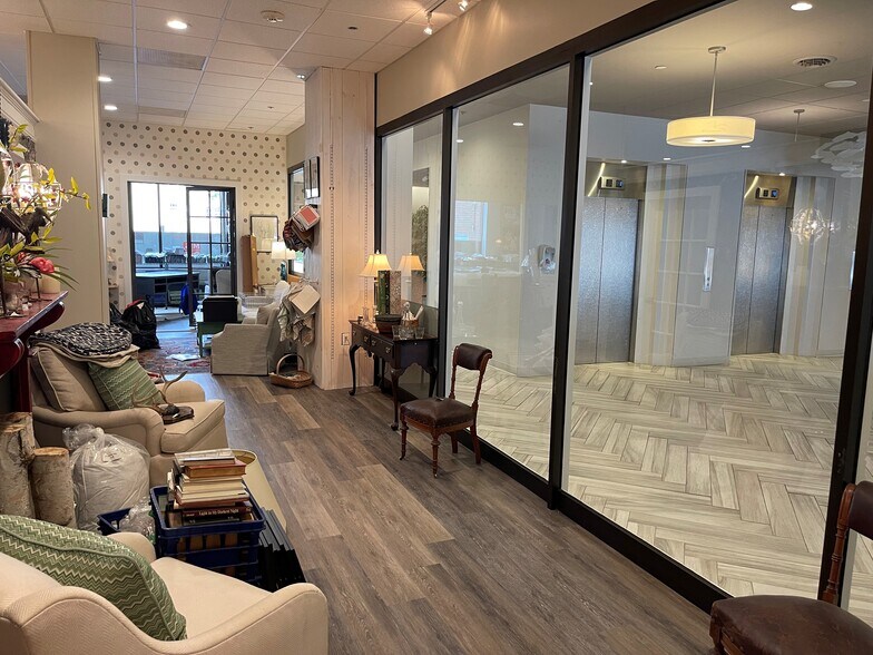 511 Congress St, Portland, ME à louer - Photo intérieure - Image 3 de 9