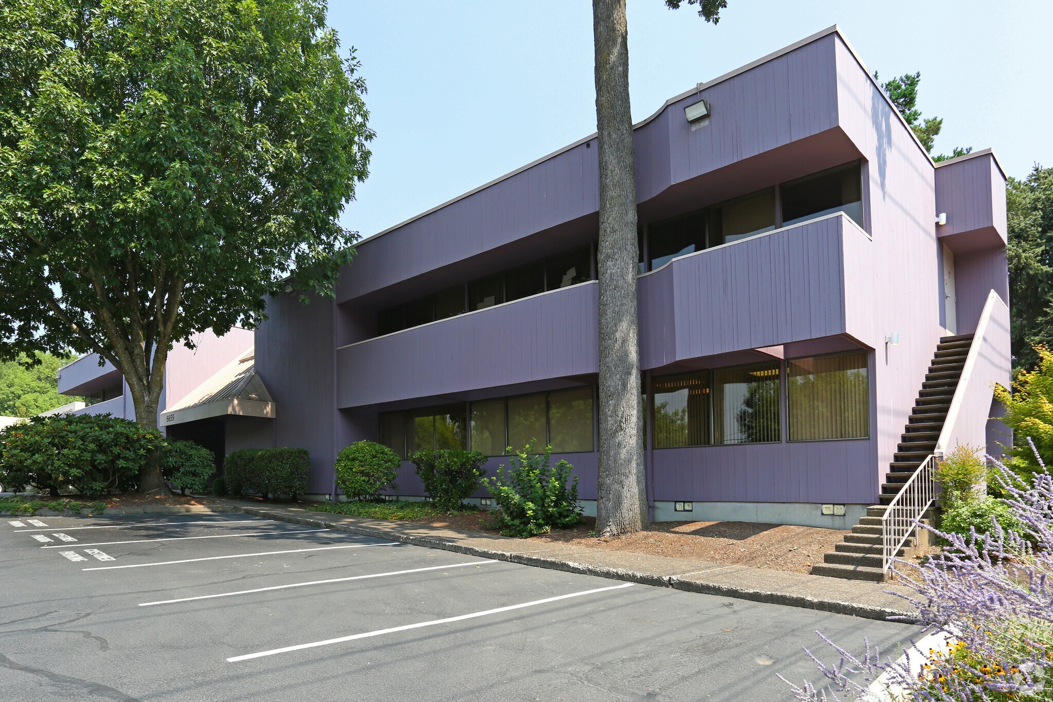 6655 SW Hampton St, Tigard, OR for lease Building Photo- Image 1 of 12