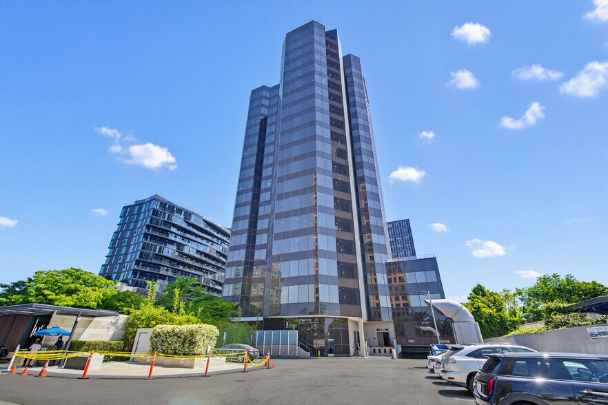6420 Wilshire Blvd, Los Angeles, CA à louer - Photo du bâtiment - Image 1 de 12