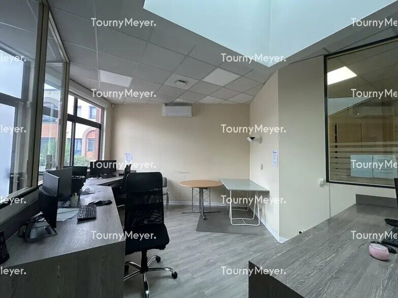73 Allée Jean Anouilh, Montpellier à vendre - Photo intérieure - Image 3 de 4