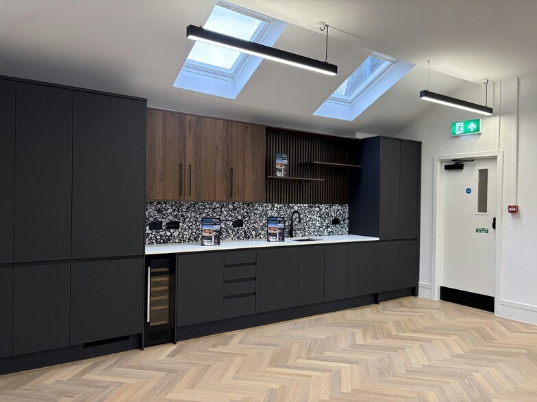 201-203 West George St, Glasgow for lease - Building Photo - Image 3 of 13