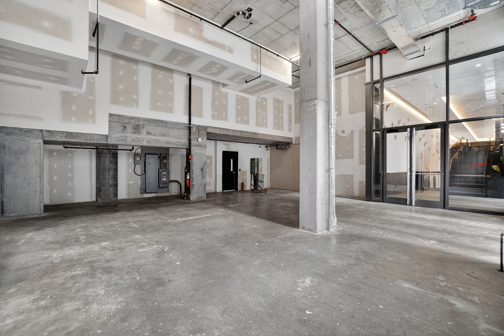 435 Boul René-Lévesque O, Montréal, QC à louer Photo intérieure- Image 1 de 3