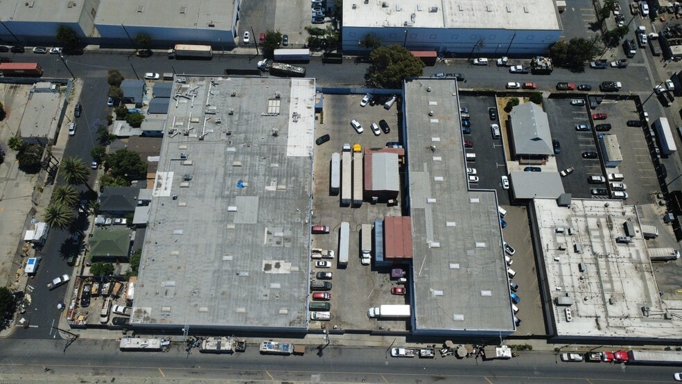 4815 Staunton Ave, Los Angeles, CA for sale - Aerial - Image 3 of 4