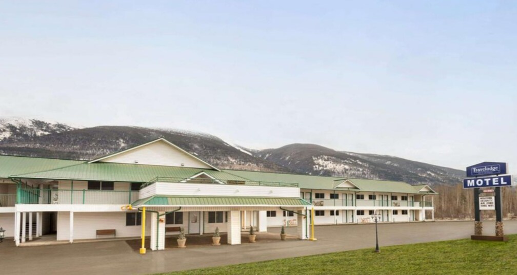 868 NW Frontage Rd, Mcbride, BC for sale Building Photo- Image 1 of 1