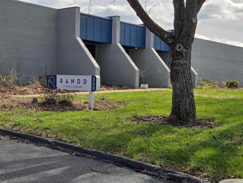 330 Progress Rd, Dayton, OH for sale - Building Photo - Image 2 of 16