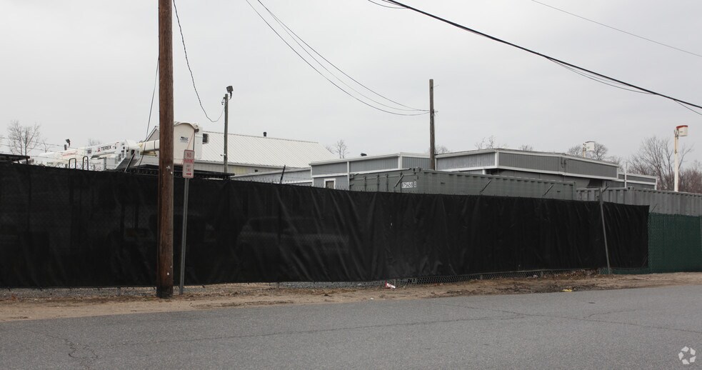 7444 Shipley Ave, Hanover, MD à vendre - Photo du bâtiment - Image 2 de 2