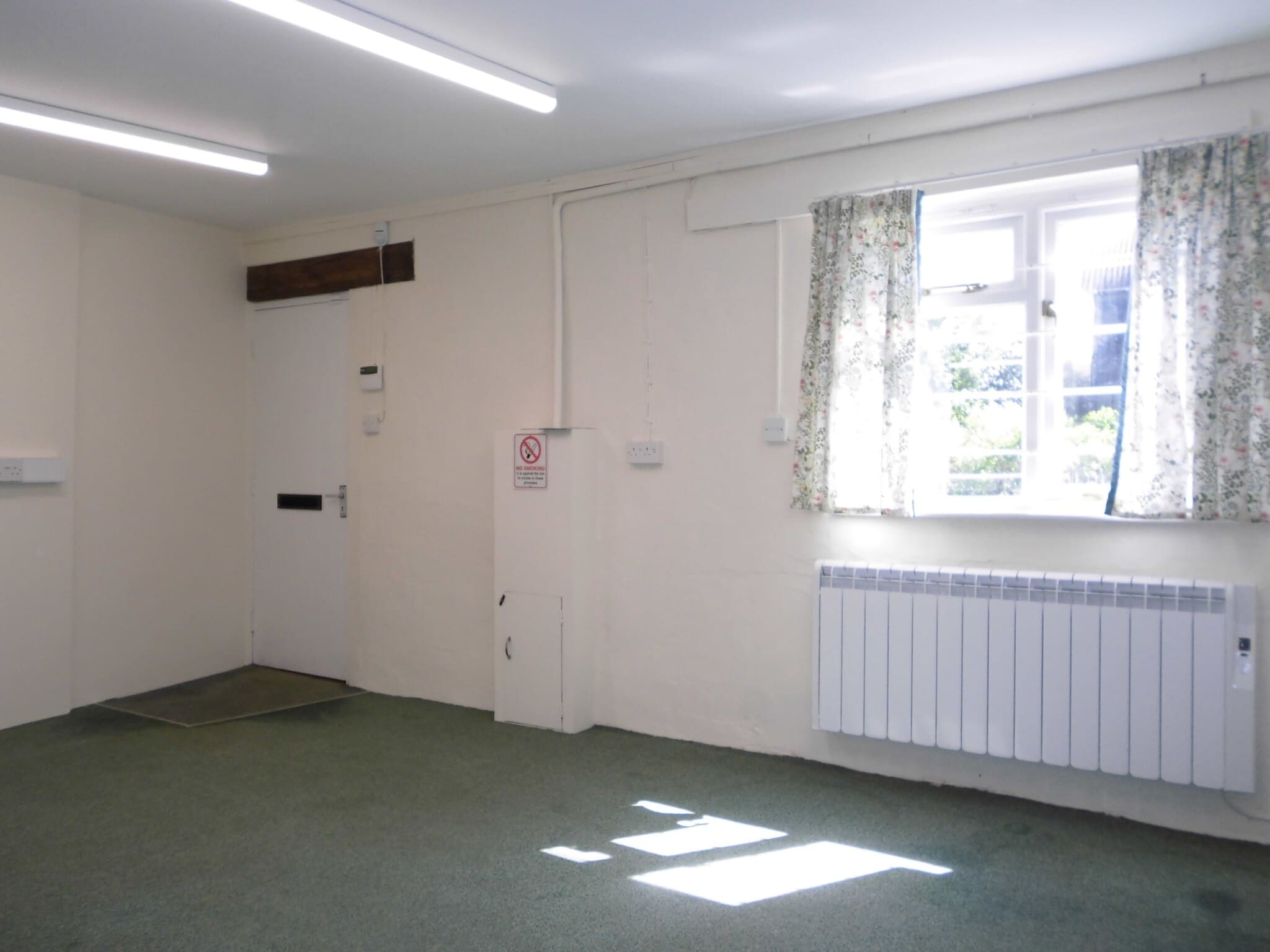 Bell Lane Yard Ln, Poulton for lease Interior Photo- Image 1 of 3