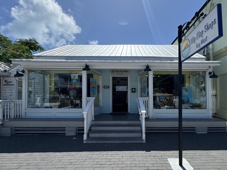 910-914 Duval St, Key West, FL for lease - Building Photo - Image 2 of 2