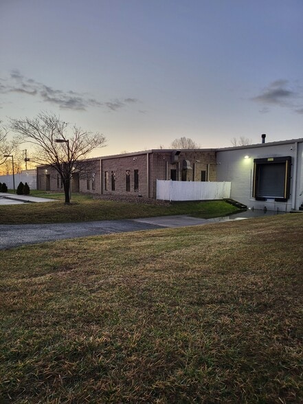 5190 Dominion Dr, Dublin, VA for sale - Primary Photo - Image 1 of 53