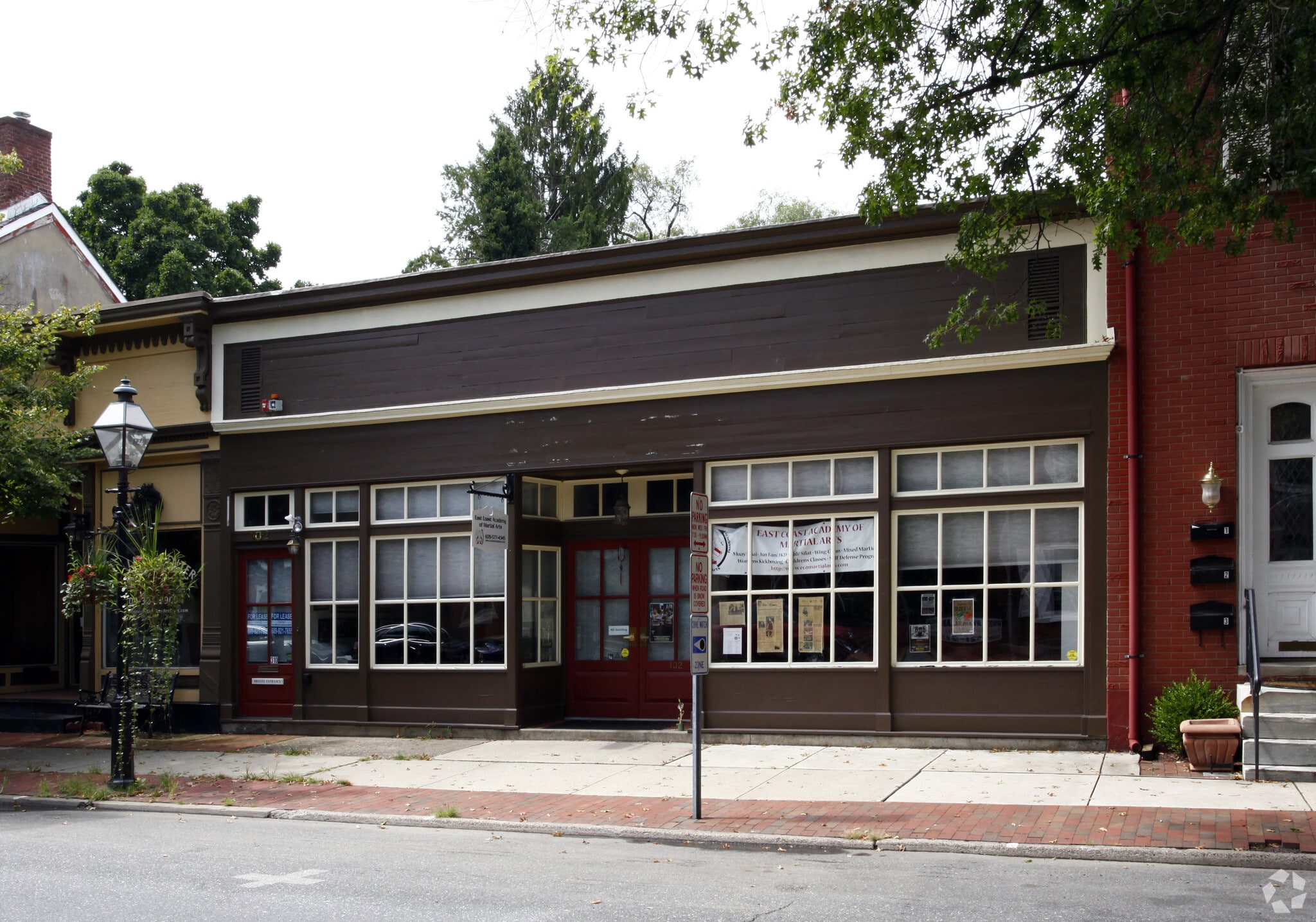 102 Farnsworth Ave, Bordentown, NJ for sale Primary Photo- Image 1 of 14