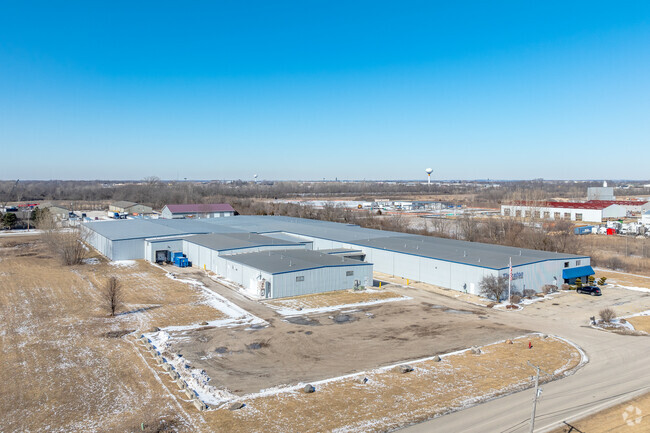 Plus de détails pour 2000 Ashley Rd, Morris, IL - Industriel à vendre