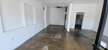 266 S Alexandria Ave, Los Angeles, CA for lease Interior Photo- Image 2 of 6