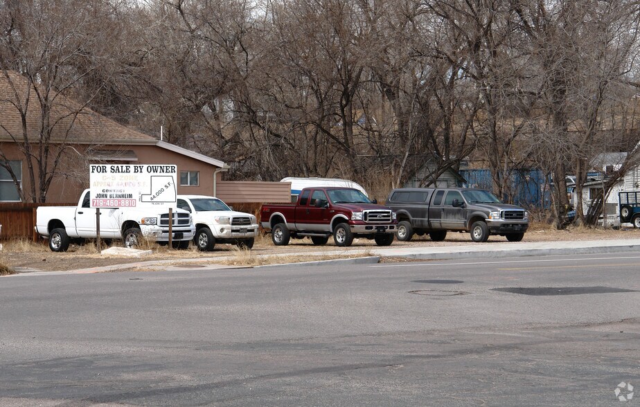 938 S Tejon St, Colorado Springs, CO à vendre - Photo du bâtiment - Image 2 de 3