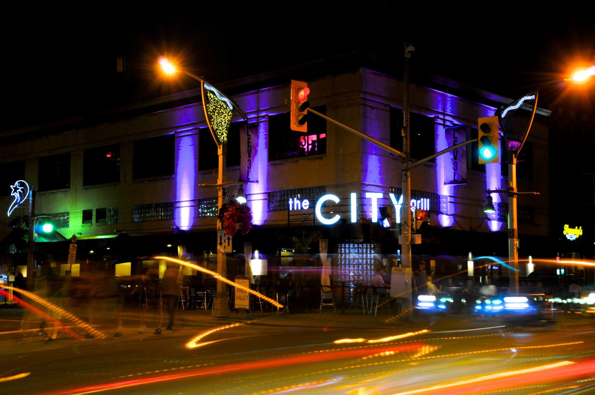 367 Ouellette Ave, Windsor, ON à vendre Autre- Image 1 de 1