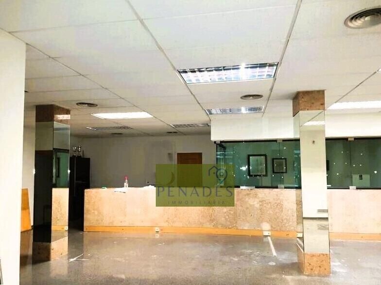 Commerce de détail dans Ontinyent à vendre - Photo du bâtiment - Image 1 de 6