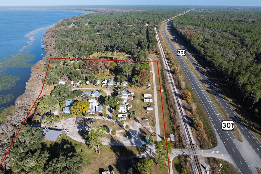 15008 SE HWY 301, Hawthorne, FL for sale - Primary Photo - Image 1 of 10