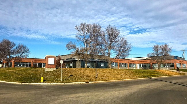 More details for 1503 Fletcher Rd, Saskatoon, SK - Office for Sale