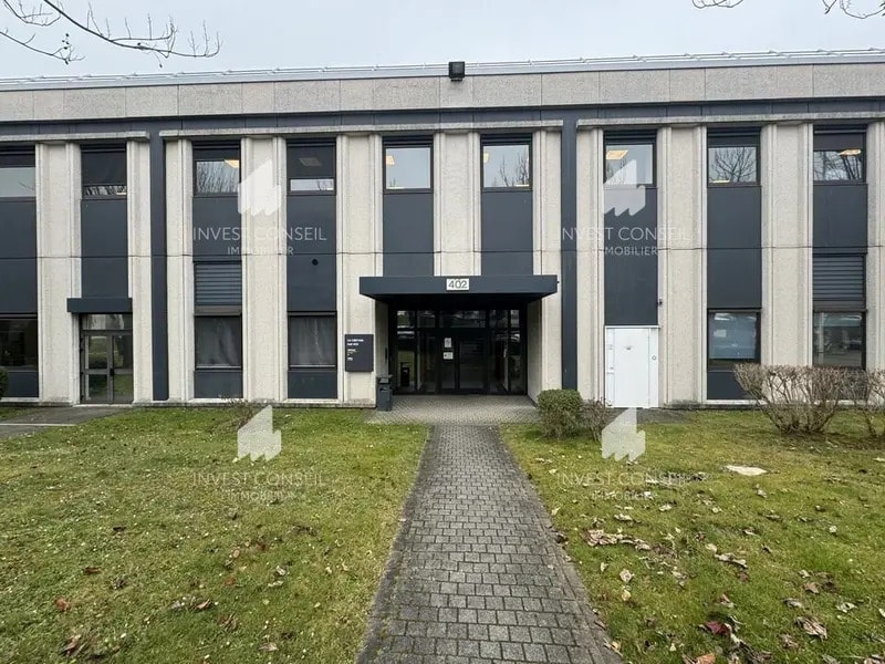 17-21 Rue Du Petit Albi, Cergy for lease Building Photo- Image 1 of 20