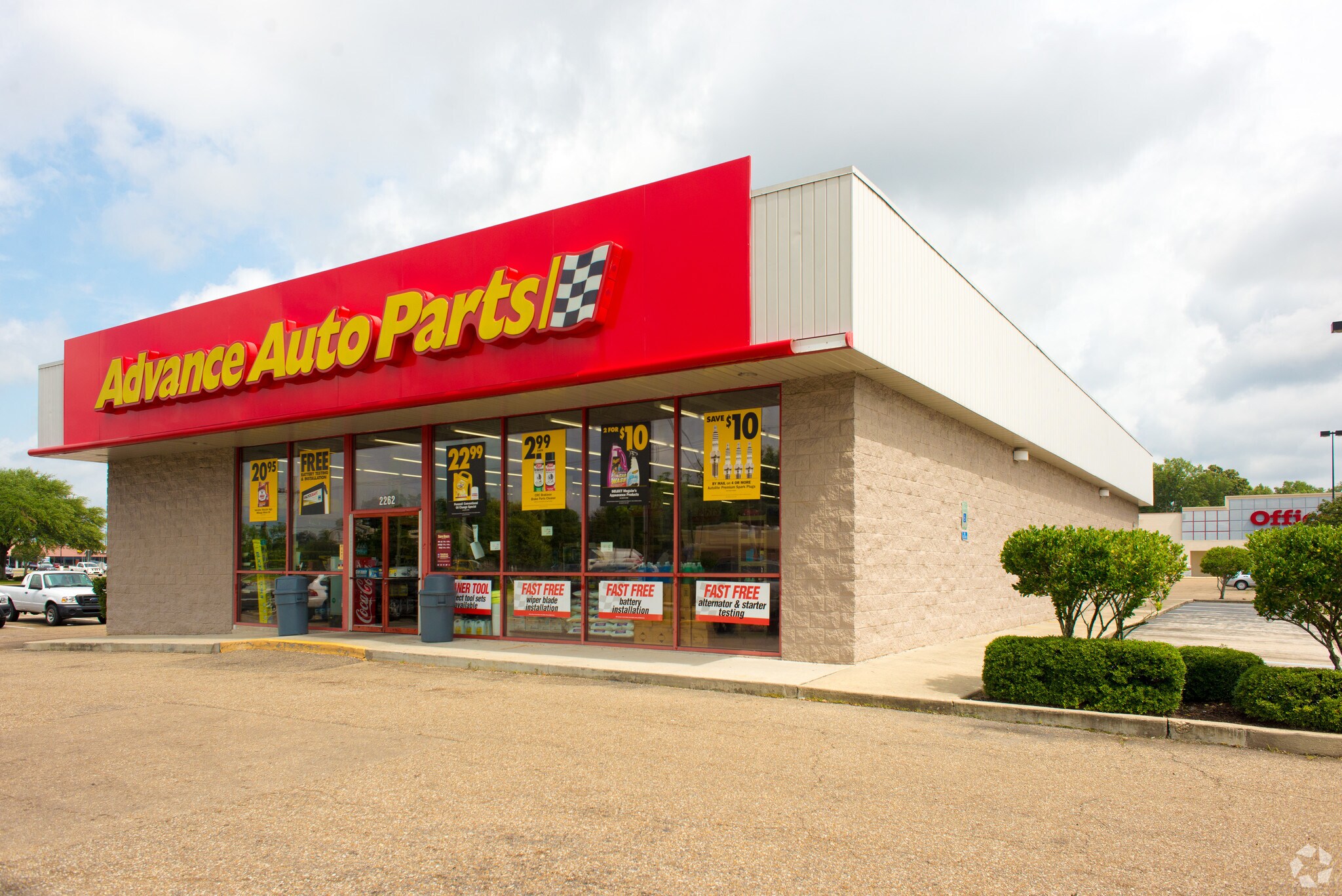 2262 W Thomas St, Hammond, LA for lease Primary Photo- Image 1 of 7