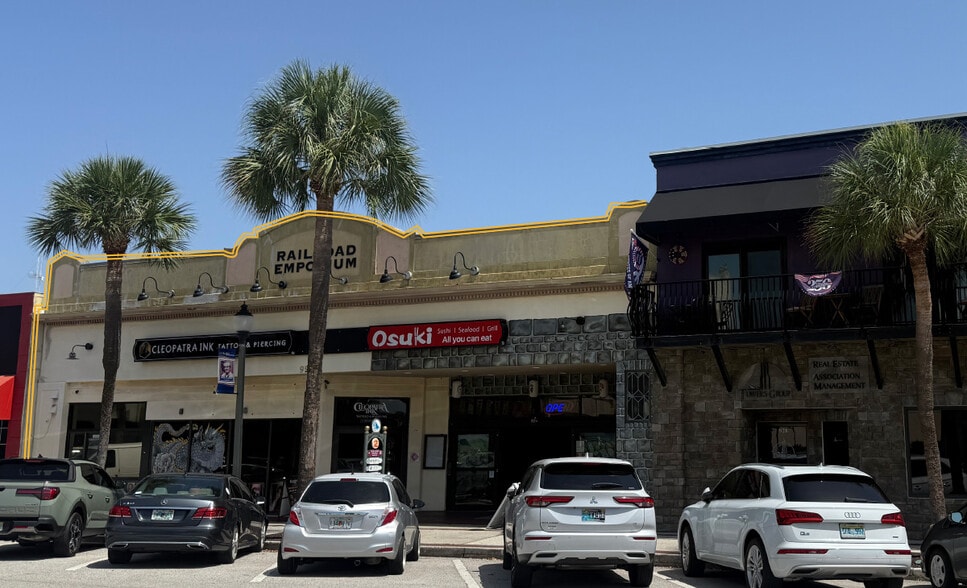 924-936 E New Haven Ave, Melbourne, FL for lease - Building Photo - Image 1 of 5