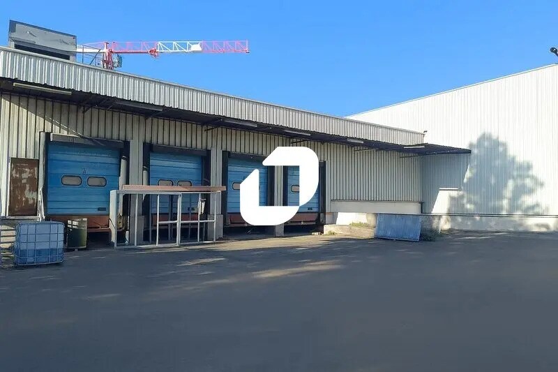 18 Rue Du Puits Dixme, Orly for lease Building Photo- Image 1 of 8