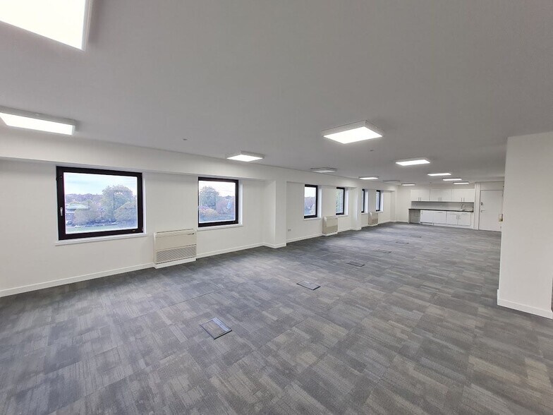 15 Petersham Rd, Richmond à louer - Photo du bâtiment - Image 3 de 7