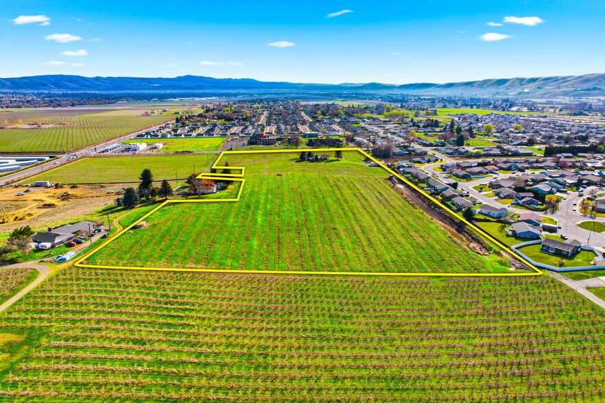 64th NKA S 64th Ave, Yakima, WA à vendre - Photo du bâtiment - Image 2 de 7