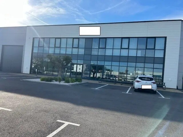 Flex dans Miramas à louer - Photo du bâtiment - Image 1 de 3