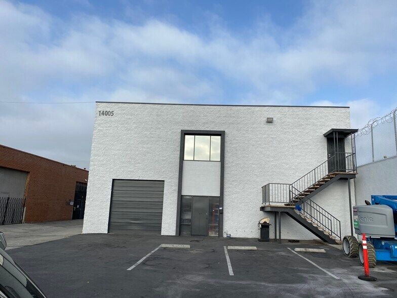 14005-14009 Crenshaw Blvd, Hawthorne, CA à louer - Photo du bâtiment - Image 3 de 3