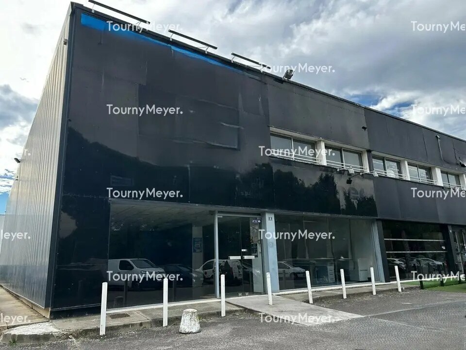 Commerce de détail dans Lattes à louer Photo du bâtiment- Image 1 de 3