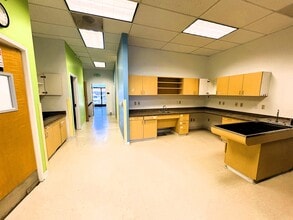 6 N Abel St, Milpitas, CA for lease Interior Photo- Image 2 of 28