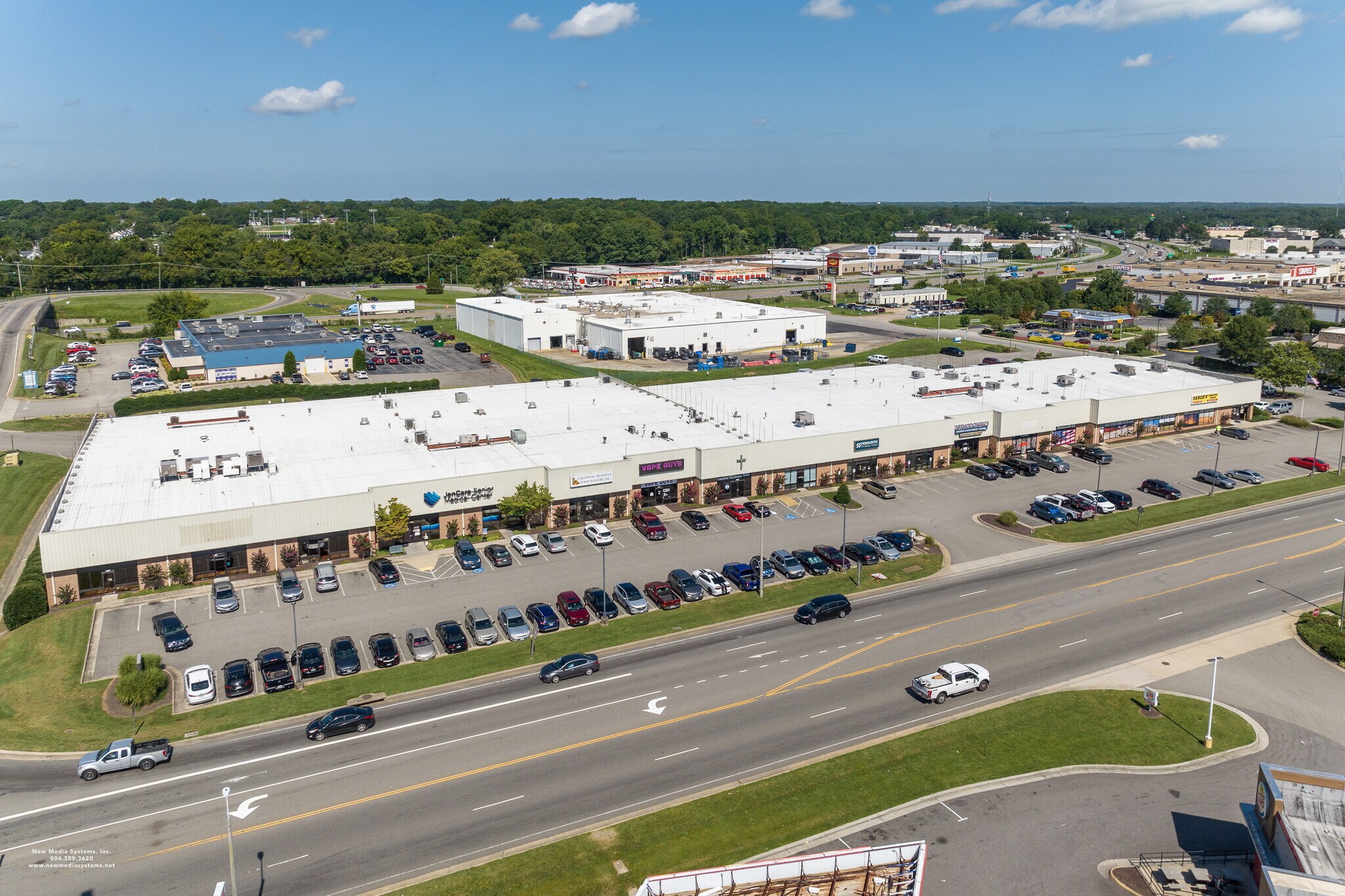 500-570 Southpark Blvd, Colonial Heights, VA à louer Photo du bâtiment- Image 1 de 9