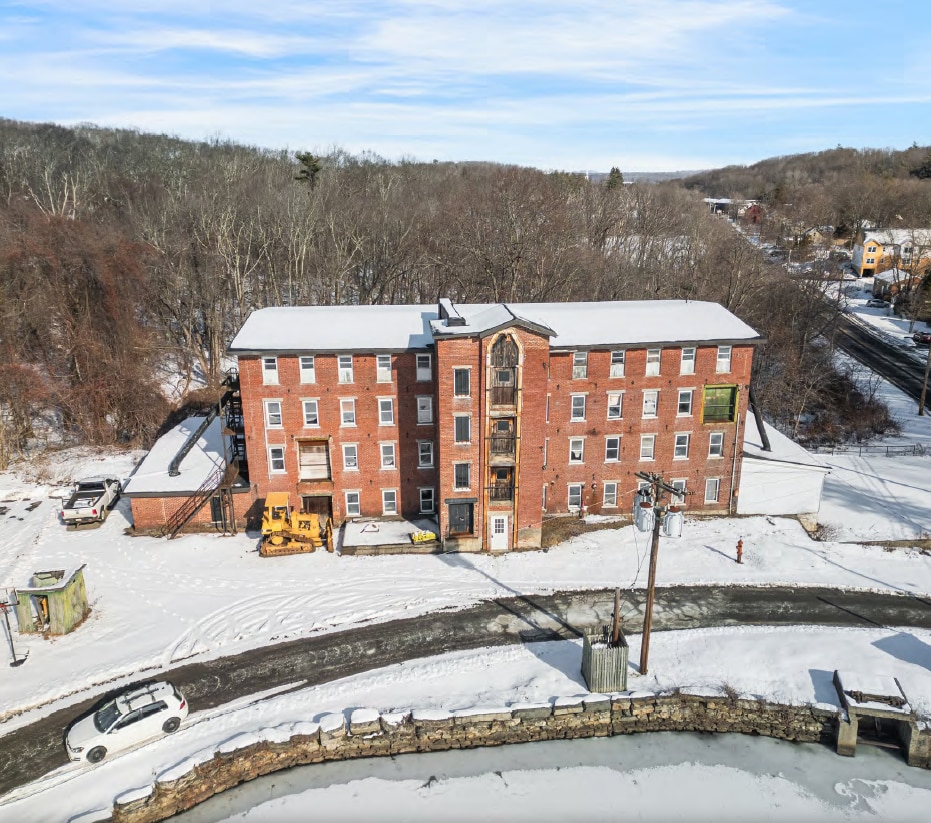 190 W Main St, Millbury, MA for sale Building Photo- Image 1 of 8