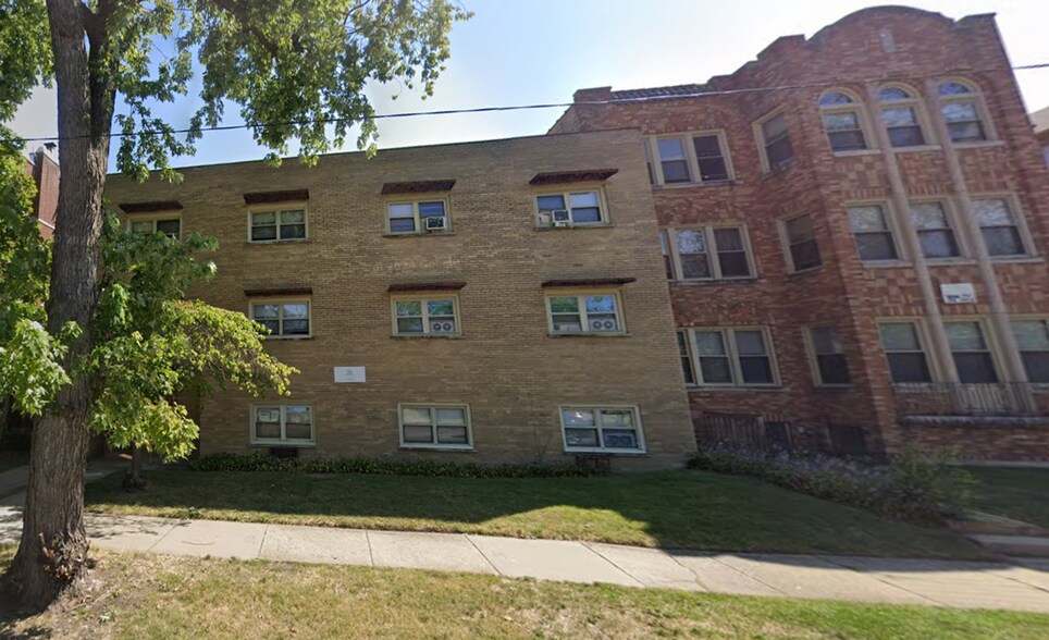 10437 S Hale Ave, Chicago, IL à vendre - Photo du bâtiment - Image 2 de 3