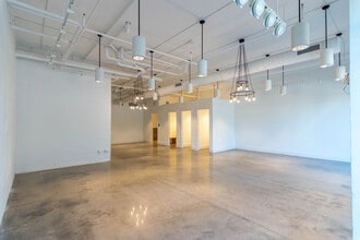 255 Assay St, Houston, TX à louer Photo intérieure- Image 2 de 12