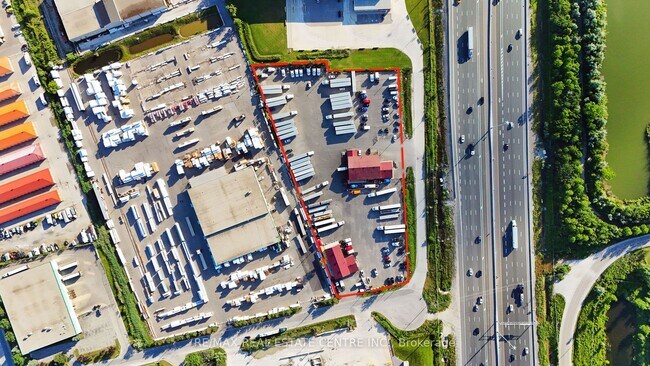 Plus de détails pour 600 Harrop Dr, Milton, ON - Industriel à vendre