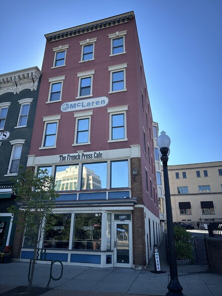 5 Clinton Sq, Albany, NY for lease - Building Photo - Image 1 of 28