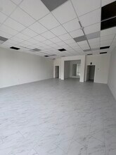 15415 Westheimer Rd, Houston, TX for lease Interior Photo- Image 2 of 8
