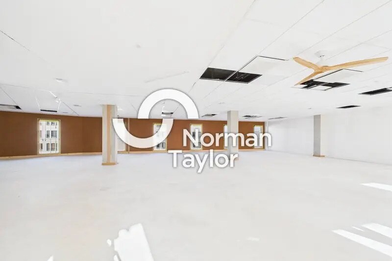 Office in Montpellier for sale - Building Photo - Image 1 of 4