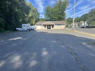 More details for 33 Grattan St, Chicopee, MA - Retail for Sale