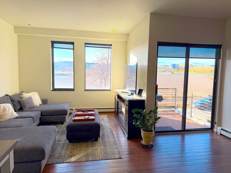 11562 Colony Row, Broomfield, CO à vendre - Hall d’entrée - Image 2 de 22