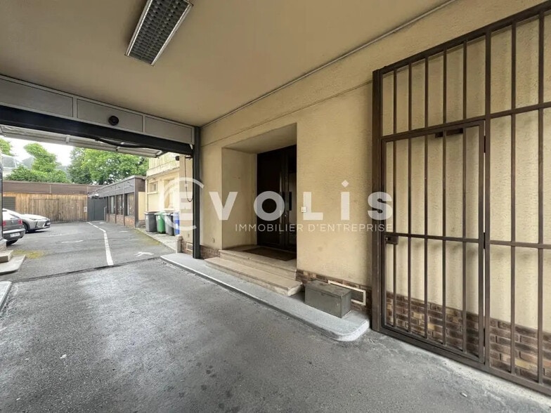 Office in Le Raincy for lease - Building Photo - Image 3 of 18