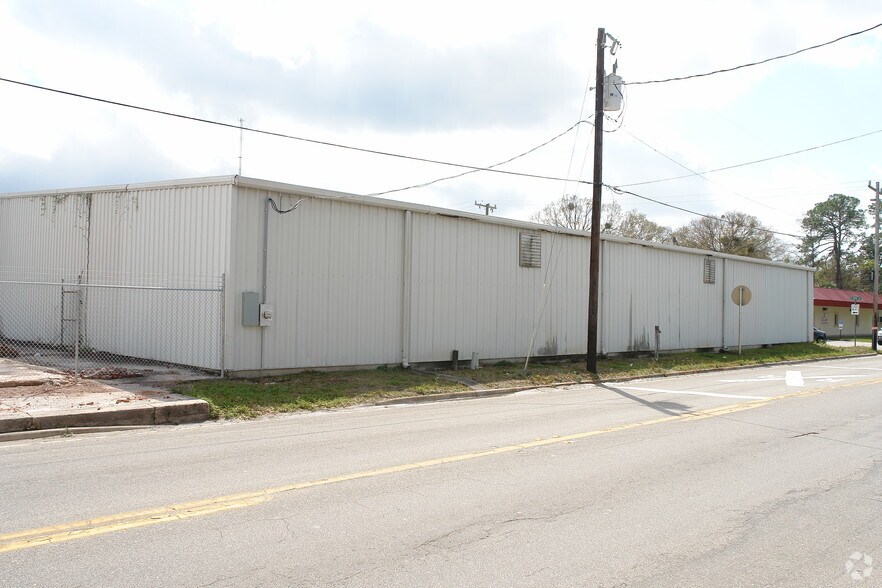 106 S Bay St, Bunnell, FL for sale - Building Photo - Image 2 of 5